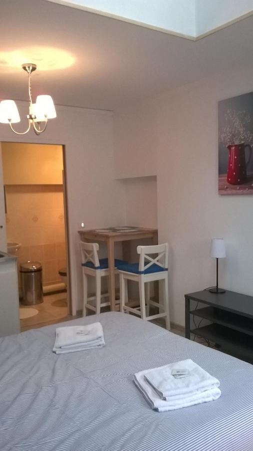 Entre Nous Hotel Rozoy-sur-Serre Værelse billede