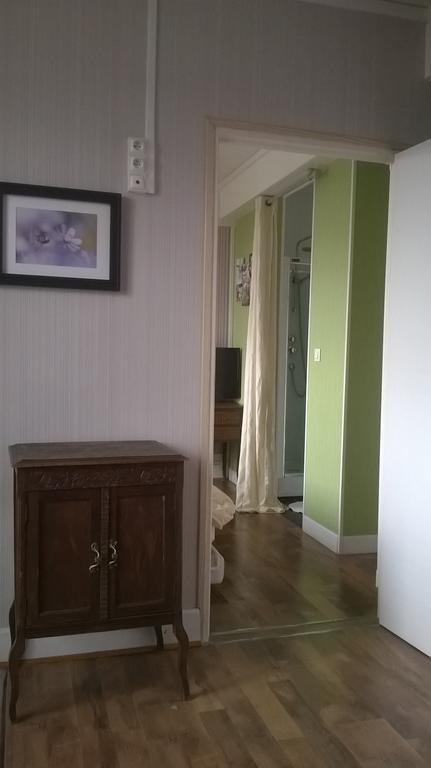 Entre Nous Hotel Rozoy-sur-Serre Værelse billede