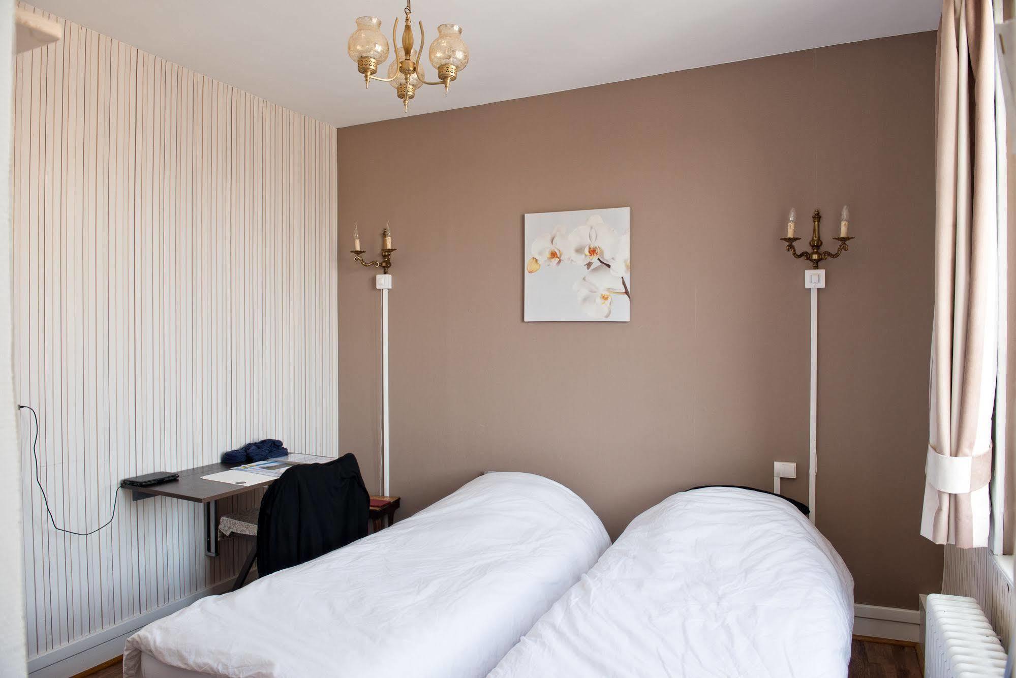 Entre Nous Hotel Rozoy-sur-Serre Eksteriør billede